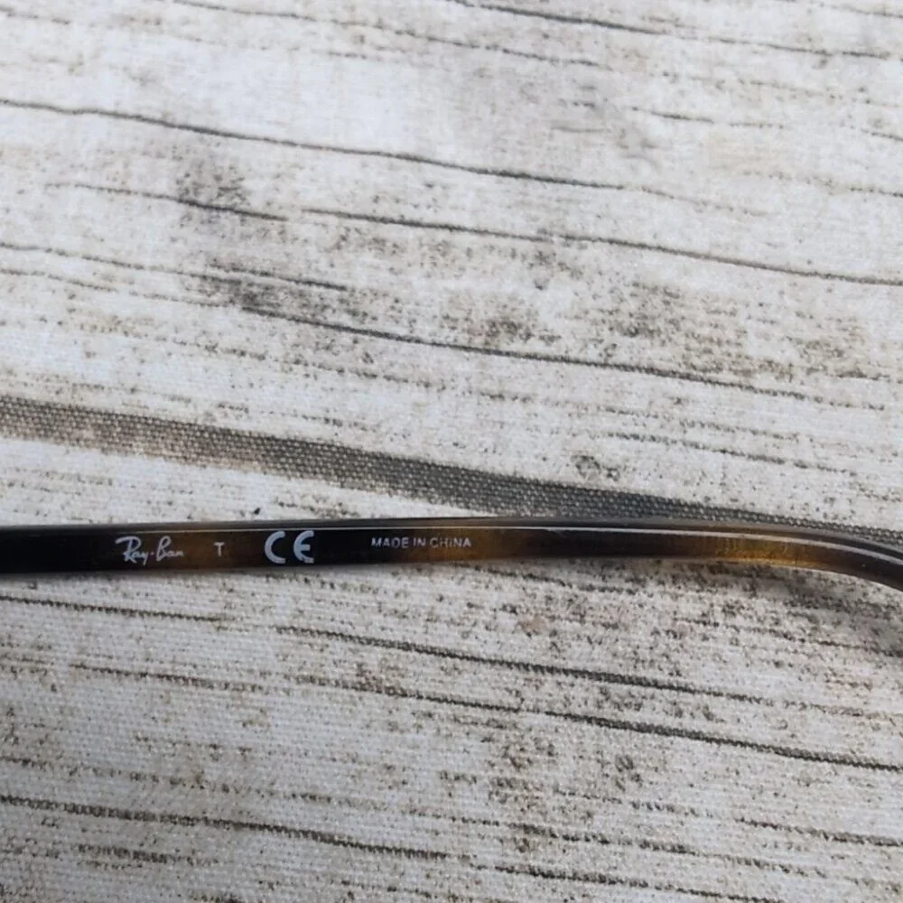 Ray-Ban needs new